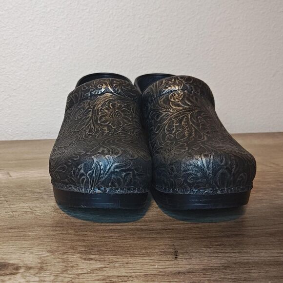 Dansko Shoes Womens Size 41 10.5 Black Metallic Professional Clogs Tooled - Picture 4 of 12